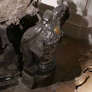 Heart urn Amalia Wilhelmina, Empress / Kapuzinergruft Wien, Austria Photo of the heart urn of Amalia Wilhelmina, Empress (1673–1742).