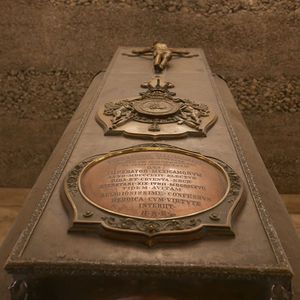 Sarkophag Maximilian von Mexiko, Kaiser / Kapuzinergruft Wien Photo of the sarcophagus of Emperor Maximilian of Mexico (1832–1867).