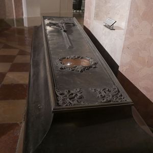 Sarkophag Karolina Augusta von Bayern / Kapuzinergruft Wien Foto des Sarkophags der Kaiserin Karolina Augusta von Bayern (1792-1873).