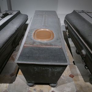 Sarkophag Ferdinand Karl Anton von Österreich-Este / Kapuzinergruft Wien, Austria Foto des Sarkophags von Ferdinand Karl Anton von Österreich-Este (1754-1806).