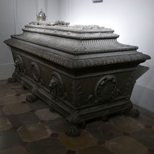 Photograph of the sarcophagus of Empress Maria Anna of Sardinia-Piedmont (1803–1884).